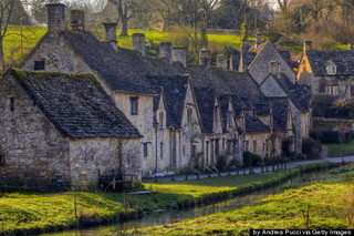 o-BIBURY-ENGLAND-570.jpg